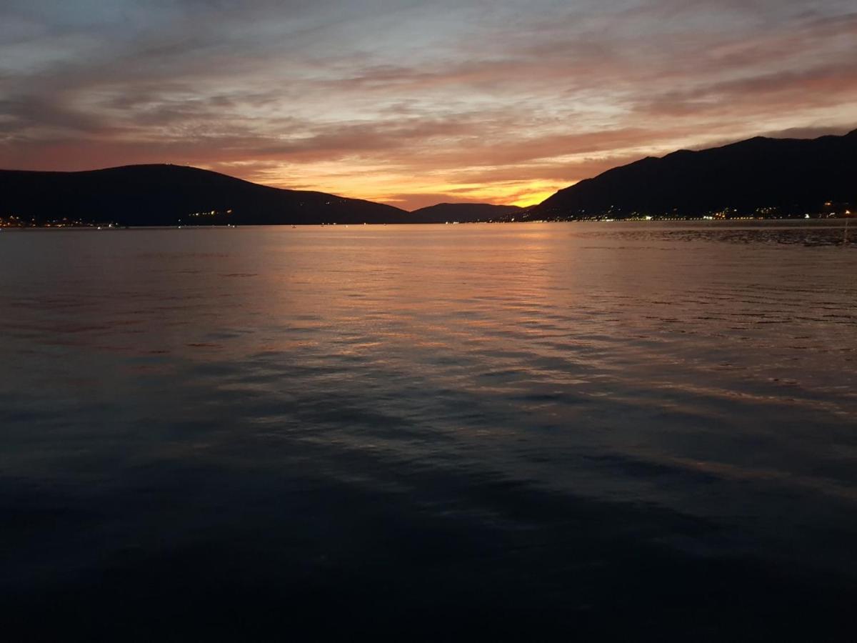 Ferienwohnung Sunset Tivat Exterior foto